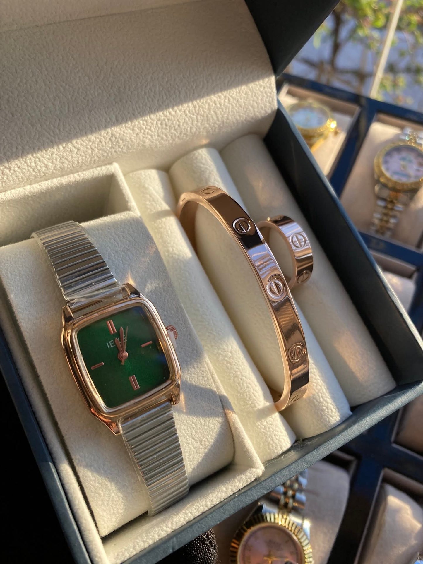 ساعة راقية بروموسيو